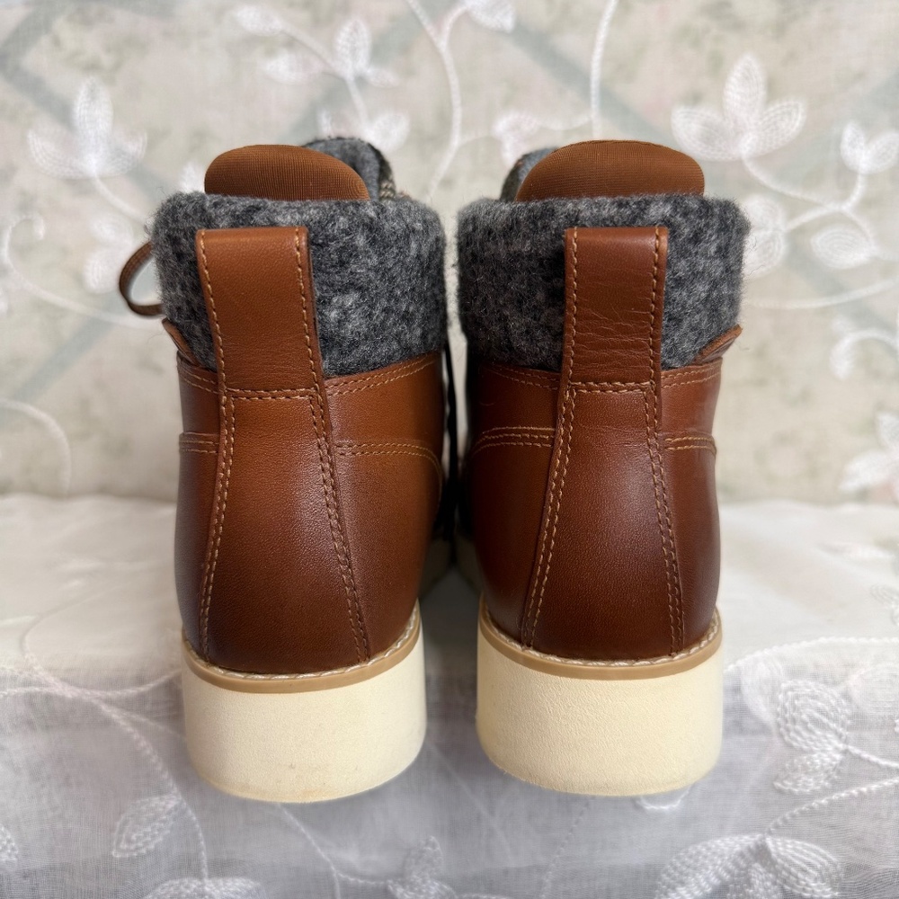 Cole Haan Nantucket Rugged Waterproof Hiker Brown leather ankle Boots Sz snug 6 - Picture 5 of 14